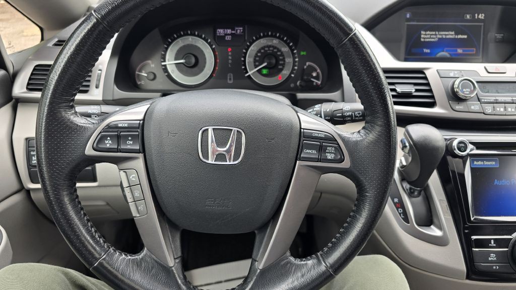 2016 Honda Odyssey Image 11