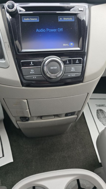 2016 Honda Odyssey Image 14