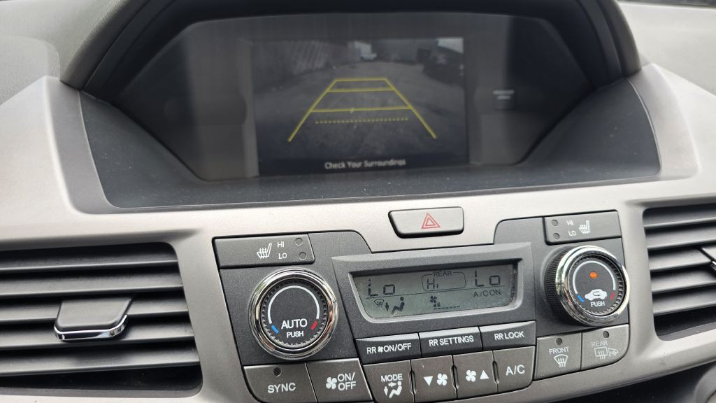 2016 Honda Odyssey Image 15