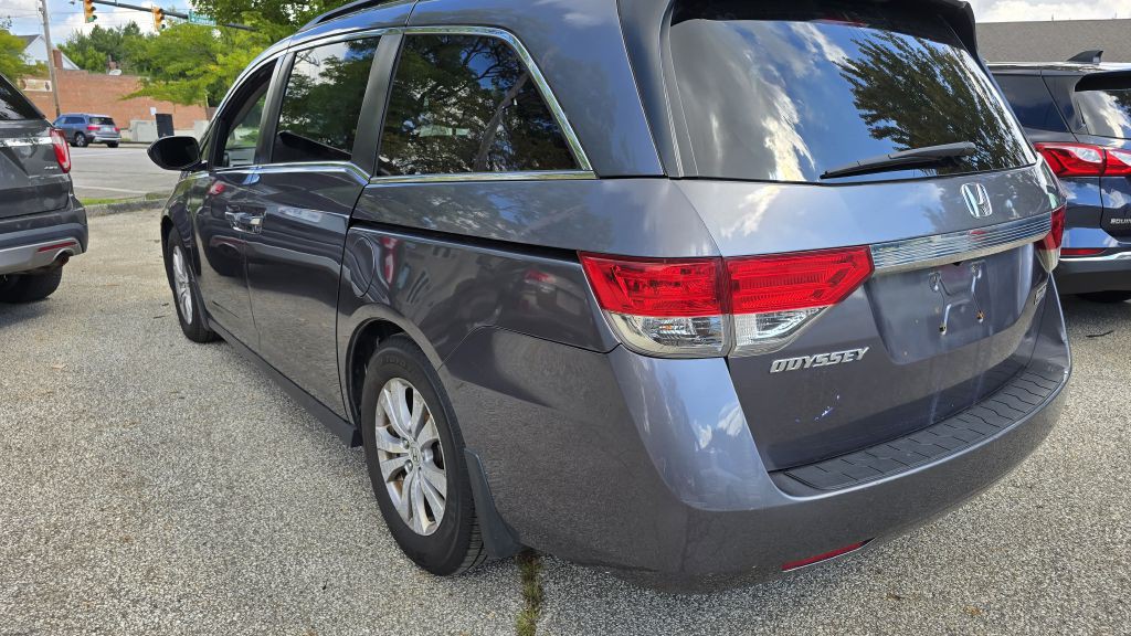2016 Honda Odyssey Image 4