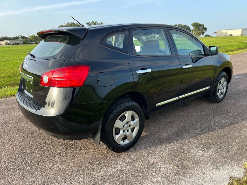 2013 Nissan Rogue Image 3