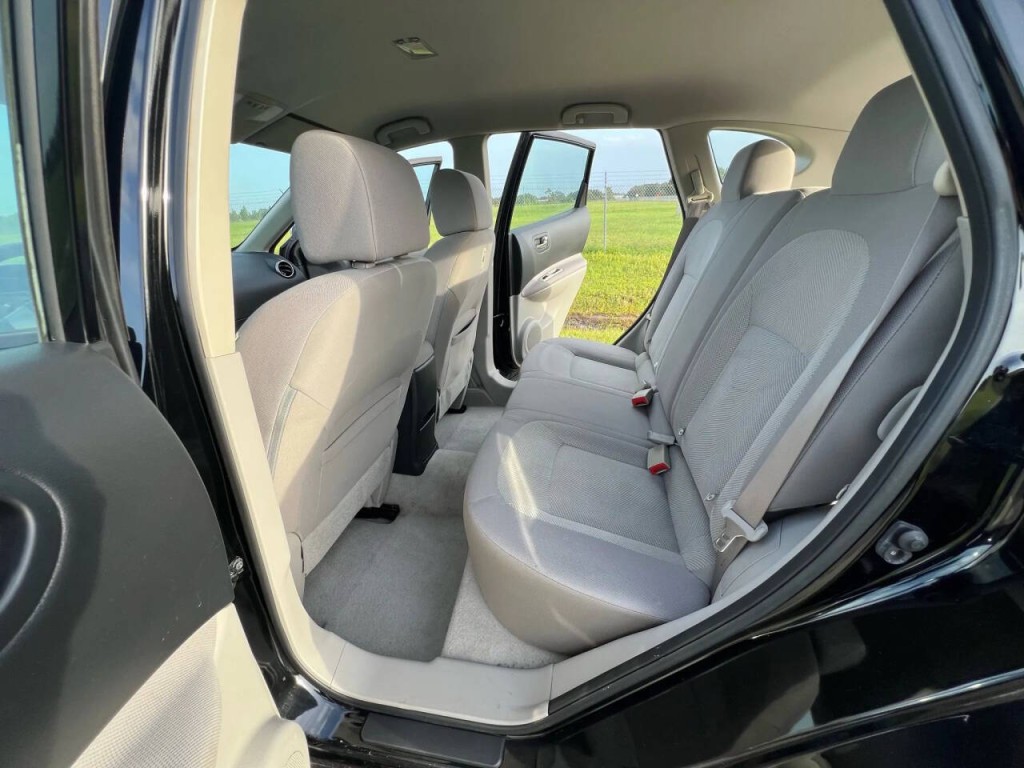 2013 Nissan Rogue Image 8