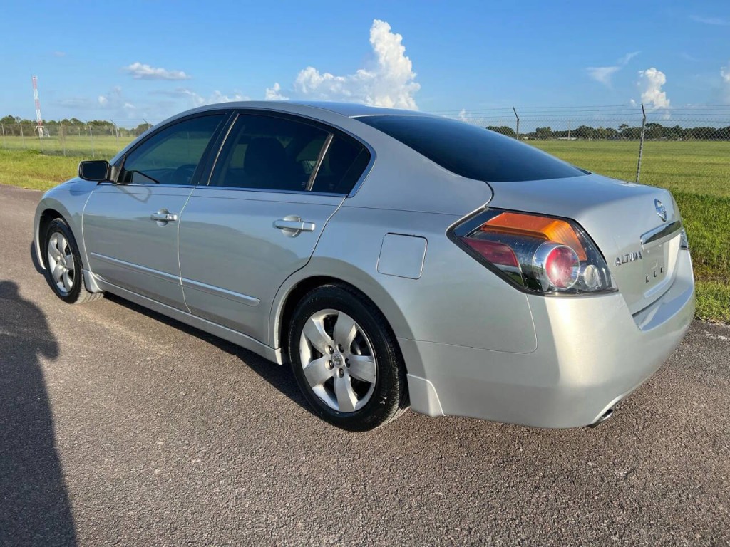 2008 Nissan Altima Image 4