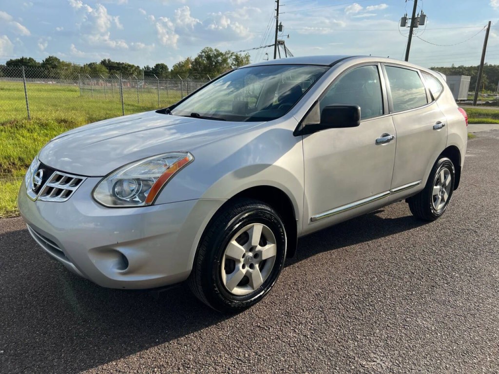 2012 Nissan Rogue Image 2