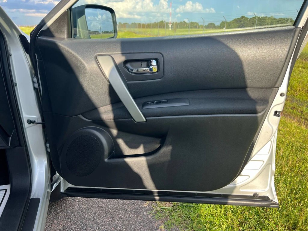2012 Nissan Rogue Image 14