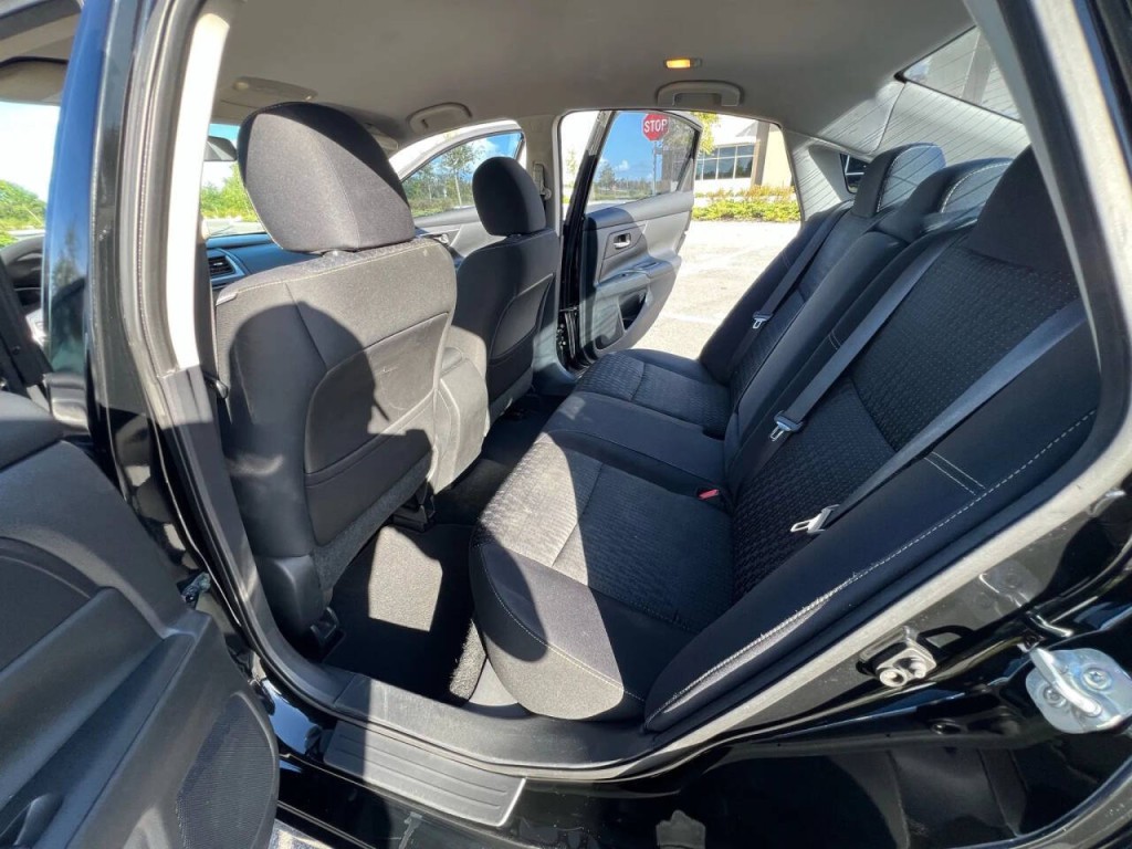 2016 Nissan Altima Image 6