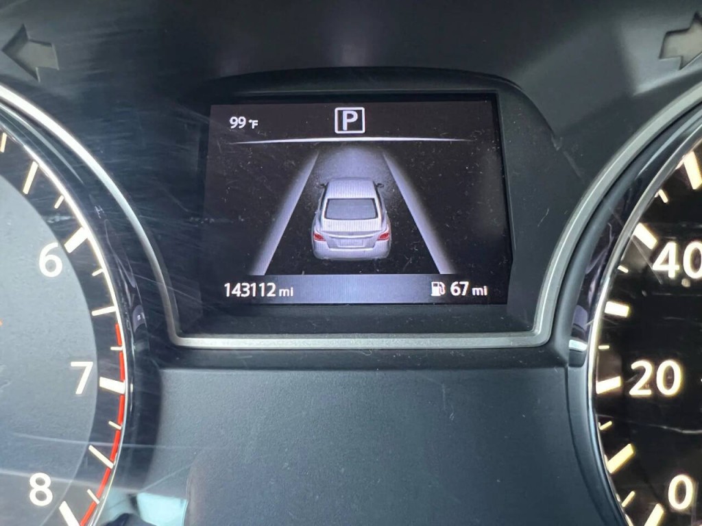 2016 Nissan Altima Image 11