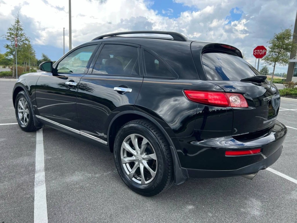 2008 INFINITI FX35 Image 4