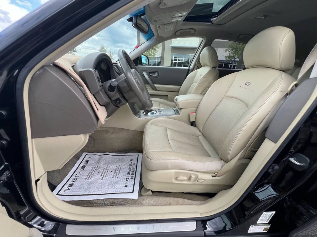 2008 INFINITI FX35 Image 5