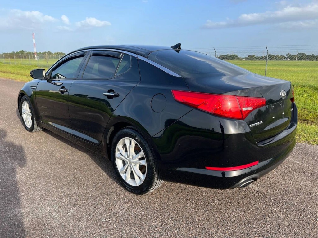 2013 Kia Optima Image 4