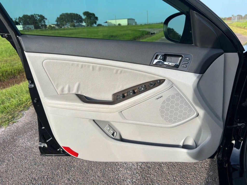 2013 Kia Optima Image 15