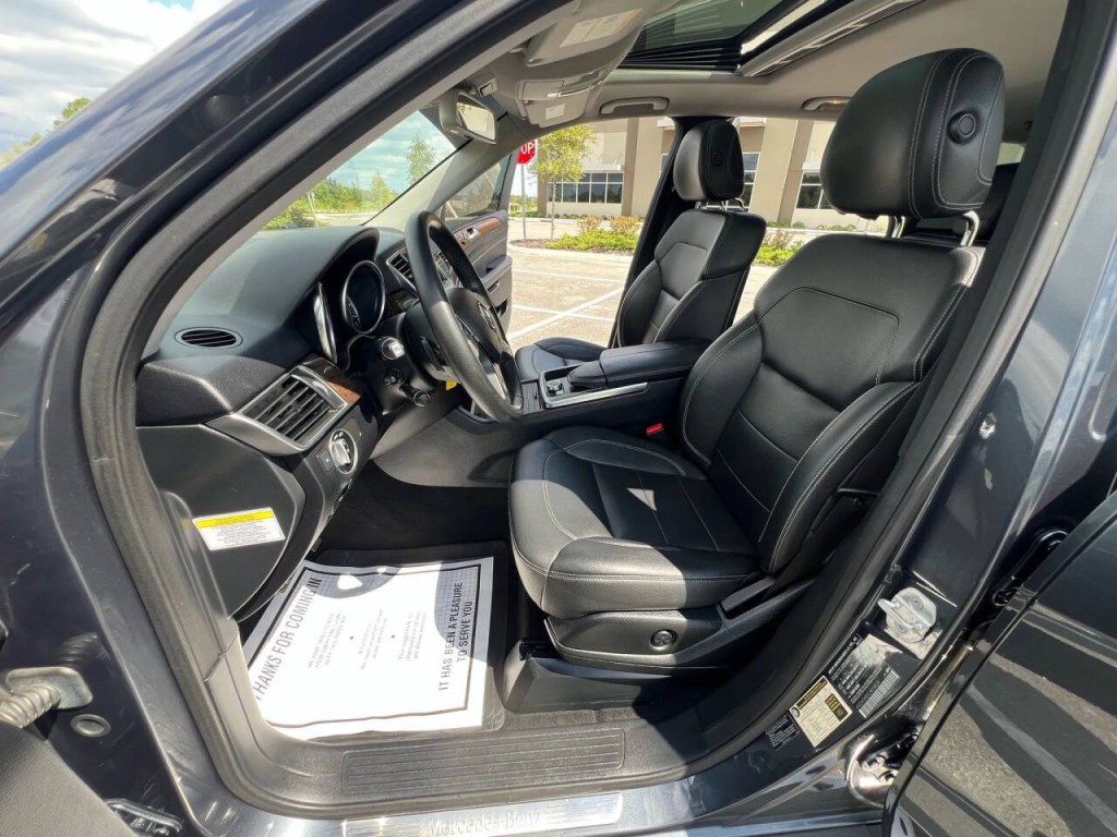 2012 Mercedes-Benz M-Class Image 7