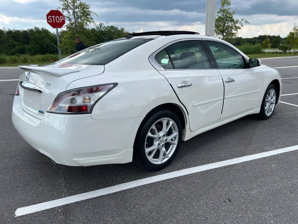 2012 Nissan Maxima Image 3