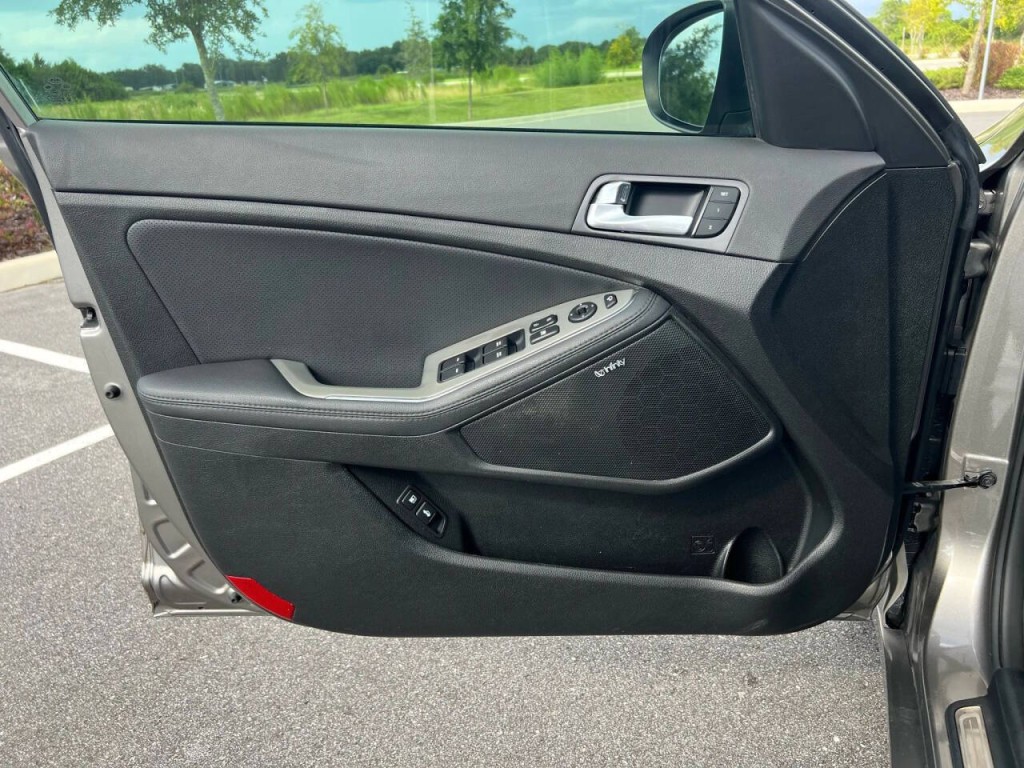 2015 Kia Optima Image 12