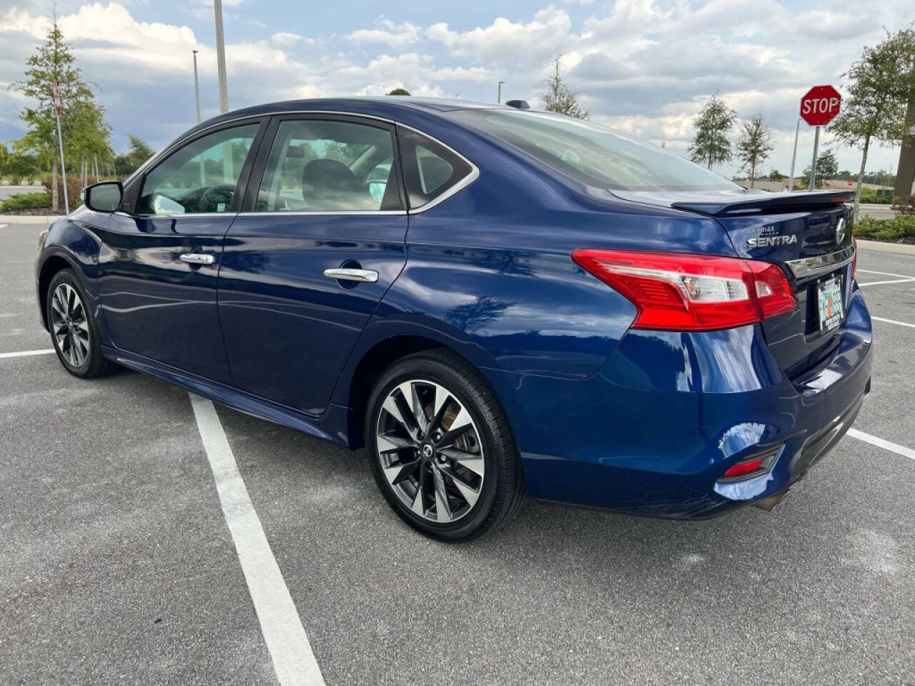 2018 Nissan Sentra Image 4