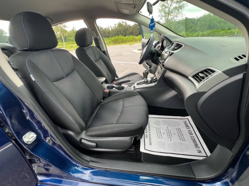 2018 Nissan Sentra Image 7