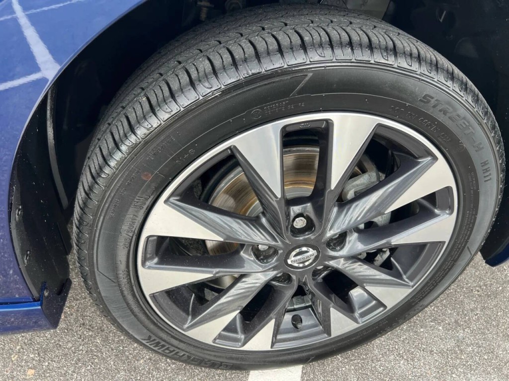 2018 Nissan Sentra Image 16