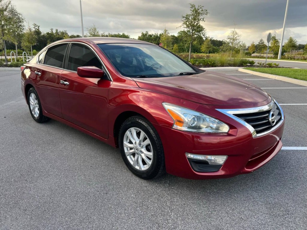 2014 Nissan Altima Image 2