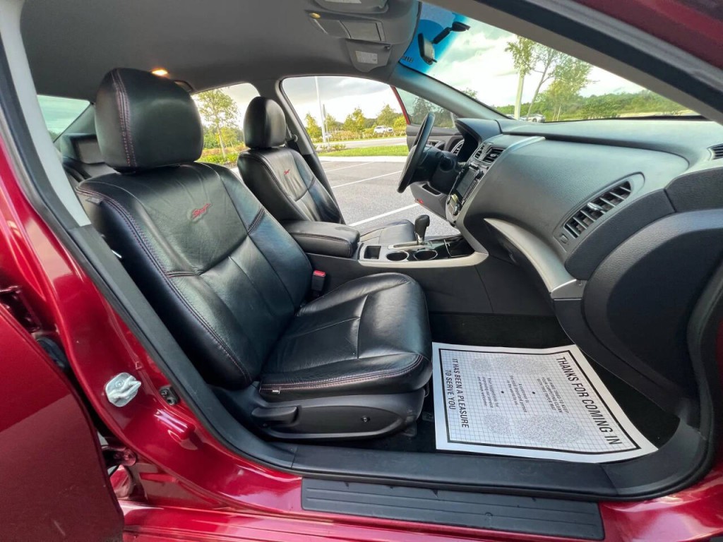 2014 Nissan Altima Image 7
