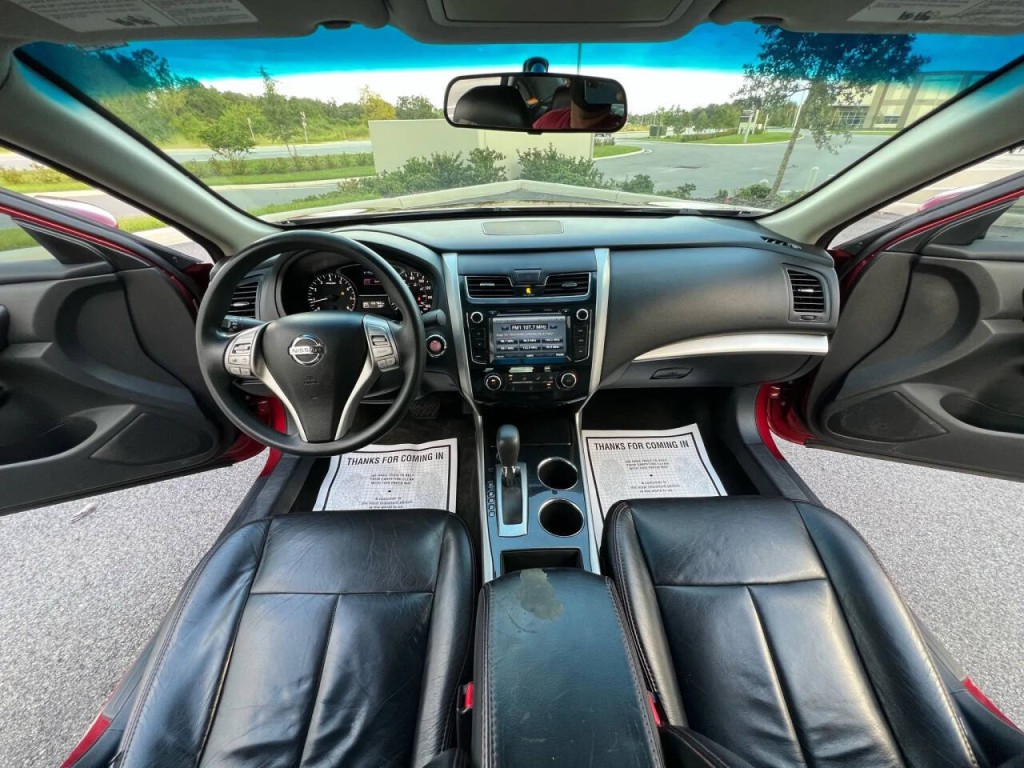2014 Nissan Altima Image 9