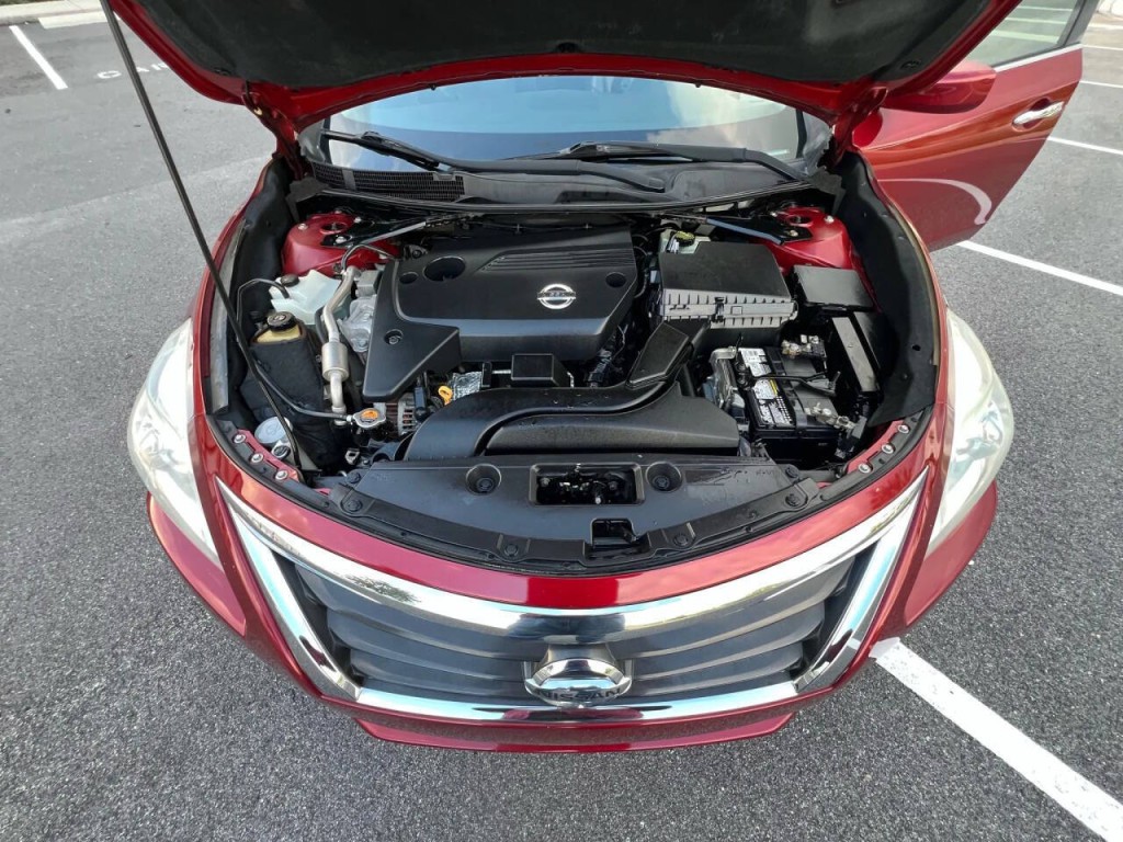 2014 Nissan Altima Image 14