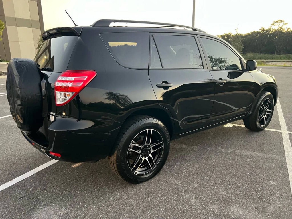 2012 Toyota Rav4 Image 3