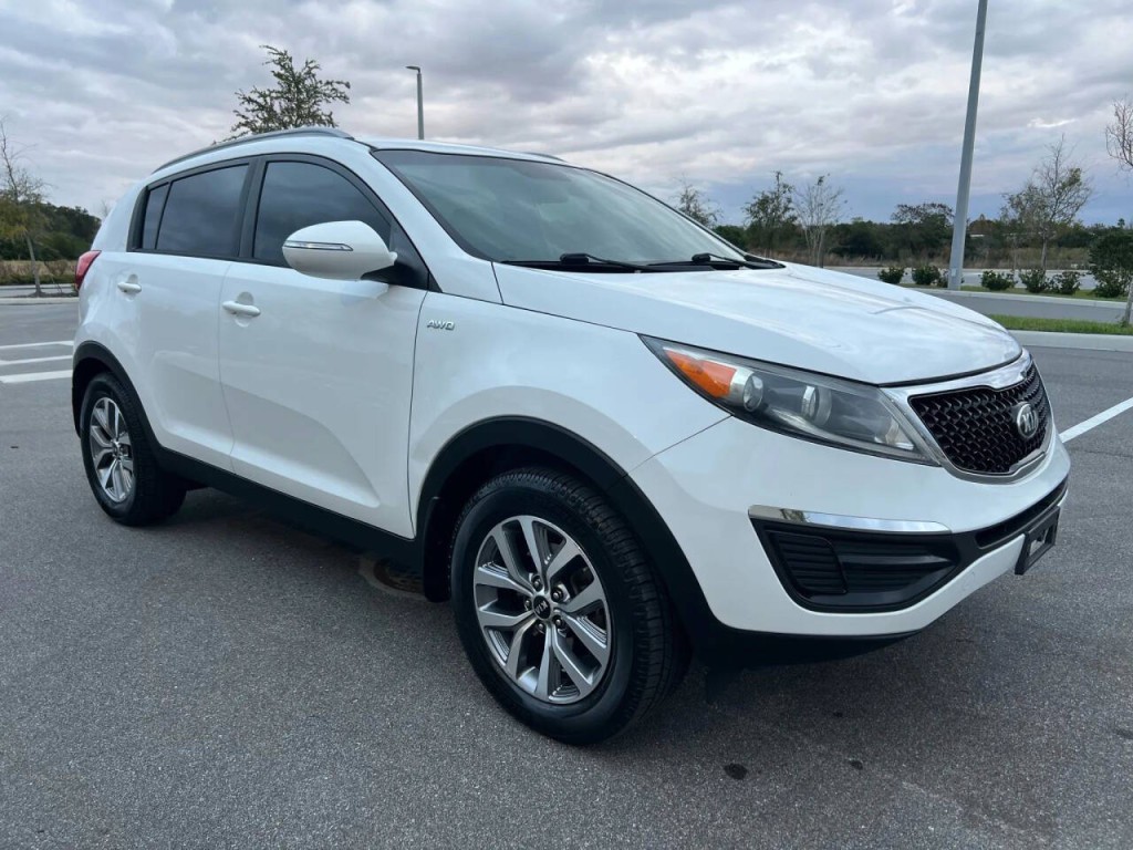 2015 Kia Sportage Image 2