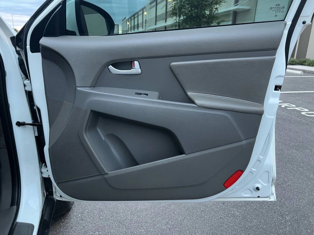 2015 Kia Sportage Image 14