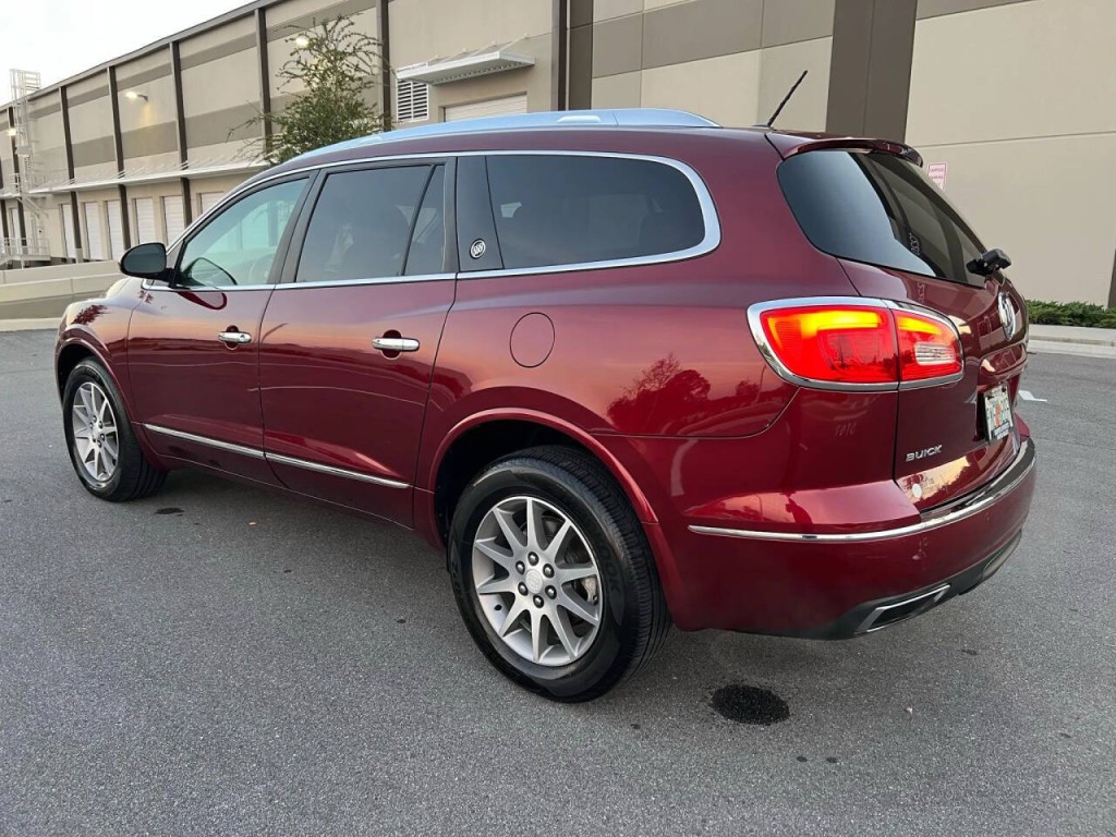 2015 Buick Enclave Image 4
