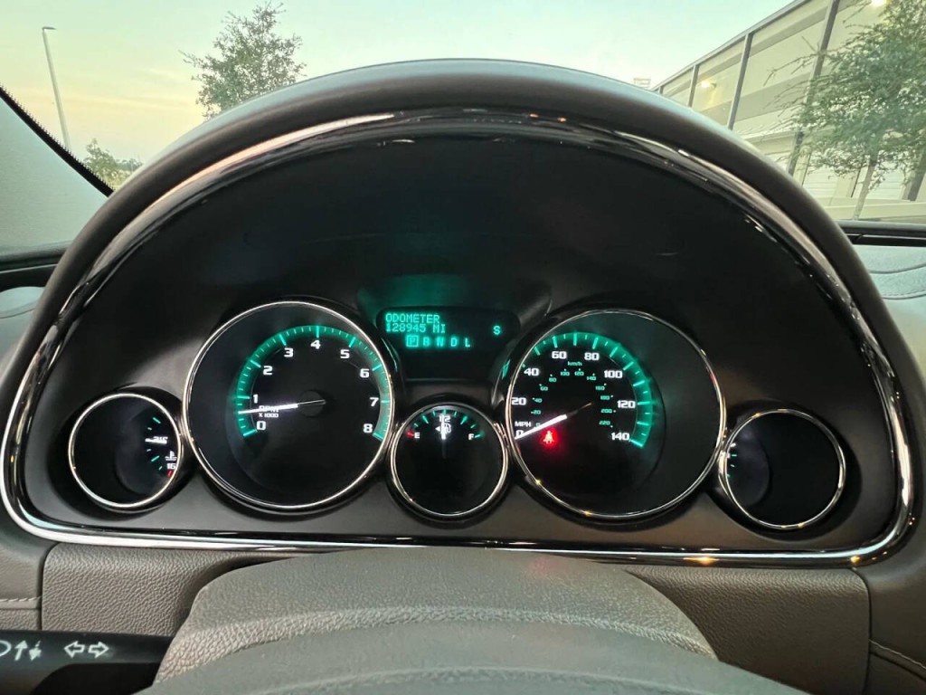 2015 Buick Enclave Image 14