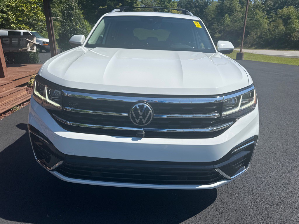 2021 Volkswagen Atlas Image 3