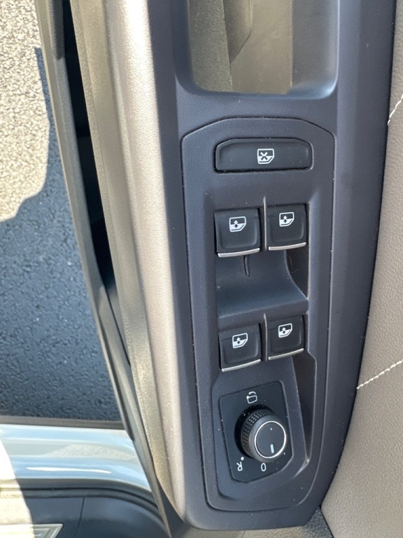 2021 Volkswagen Atlas Image 17