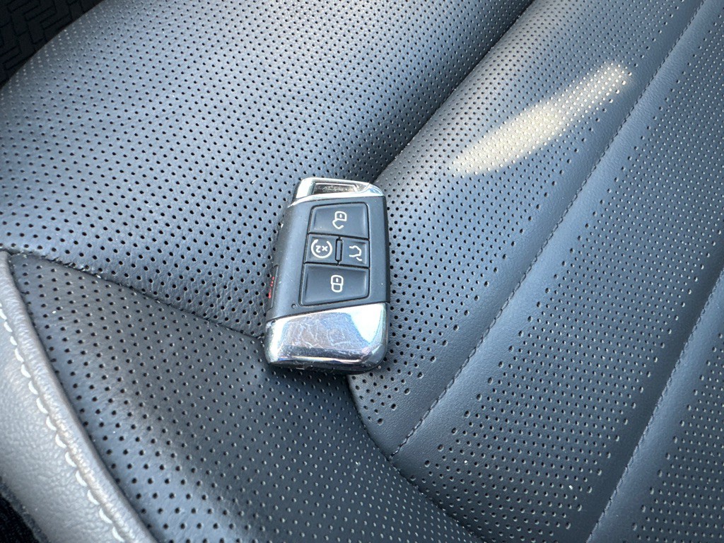 2021 Volkswagen Atlas Image 25