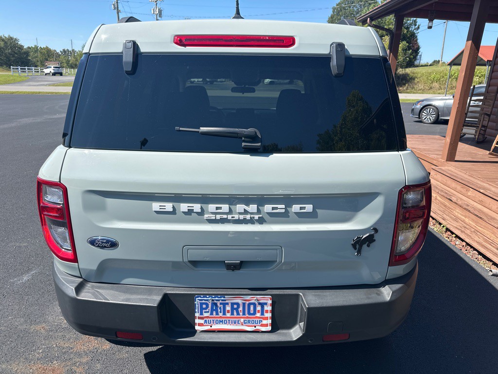 2022 Ford Bronco Image 9