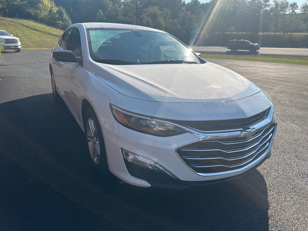 2020 Chevrolet Malibu Image 4