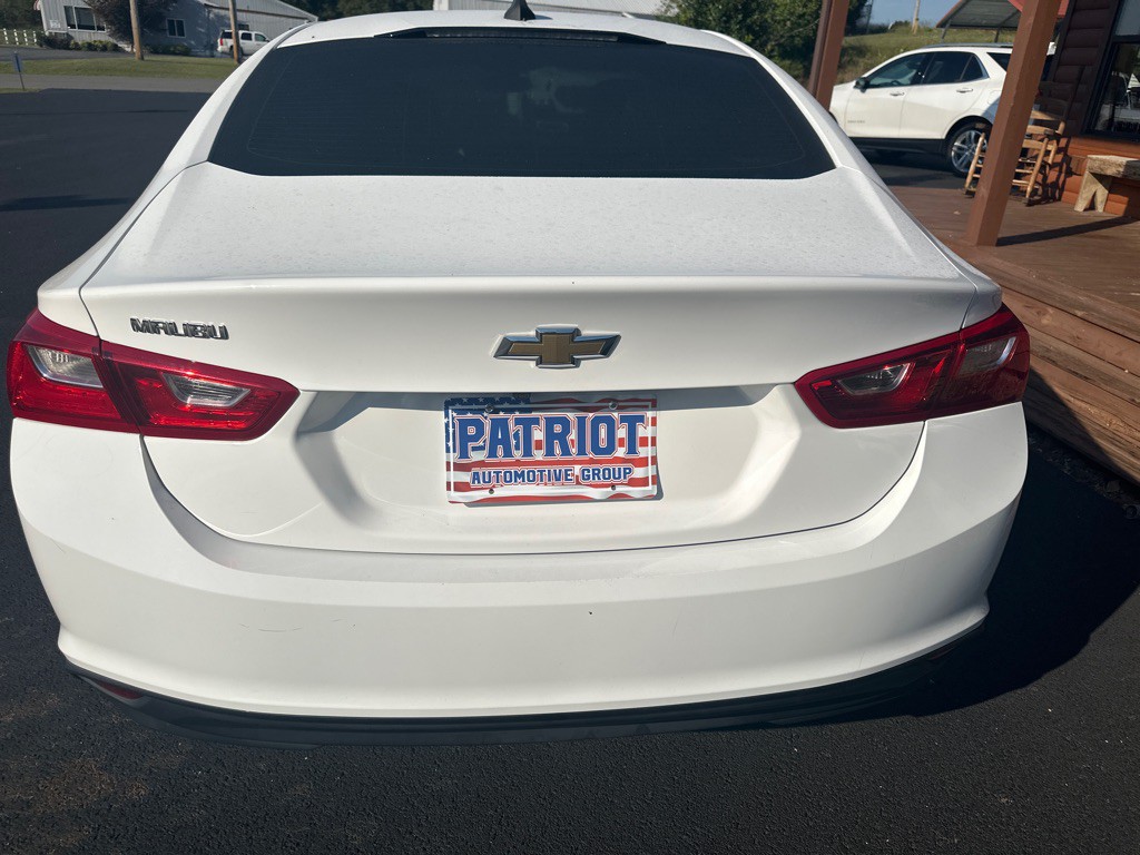 2020 Chevrolet Malibu Image 8
