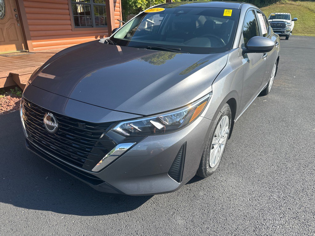 2024 Nissan Sentra Image 2