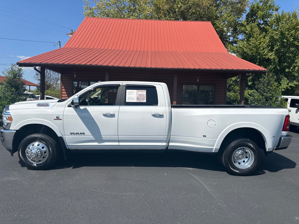 2021 RAM 3500 Image 1