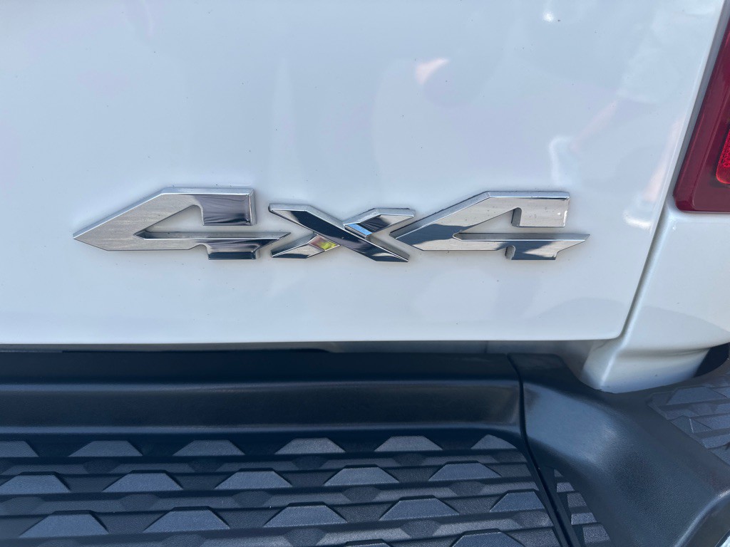 2021 RAM 3500 Image 12