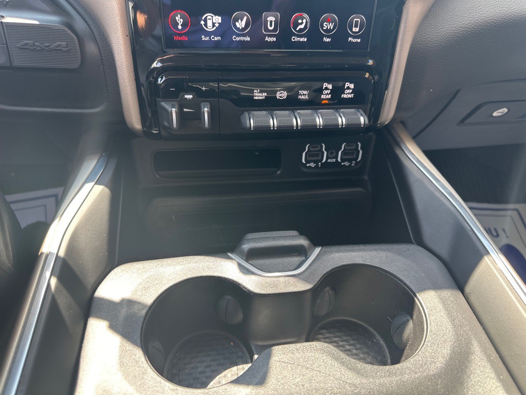 2021 RAM 3500 Image 25