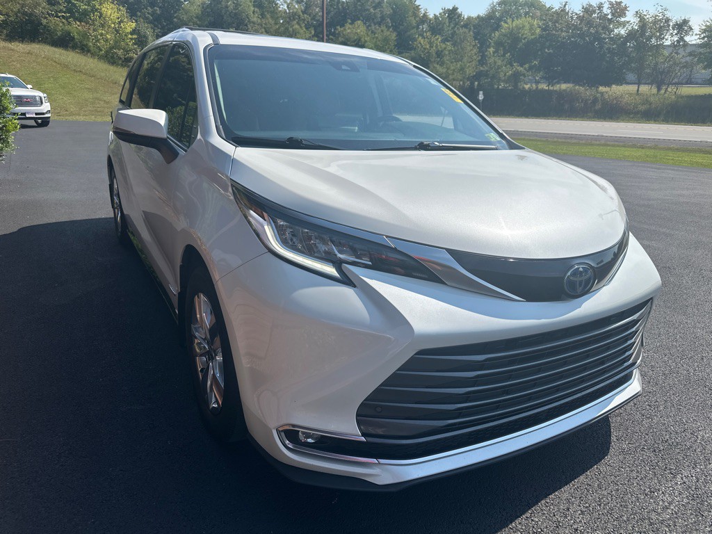 2021 Toyota Sienna Image 5