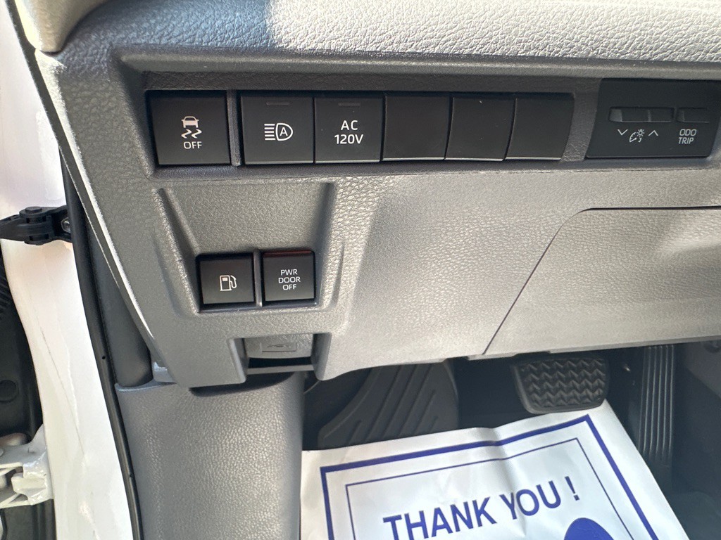 2021 Toyota Sienna Image 17