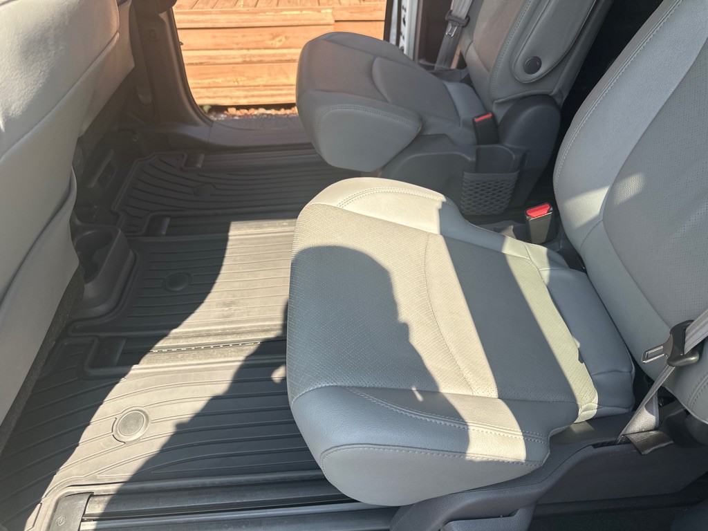 2021 Toyota Sienna Image 24