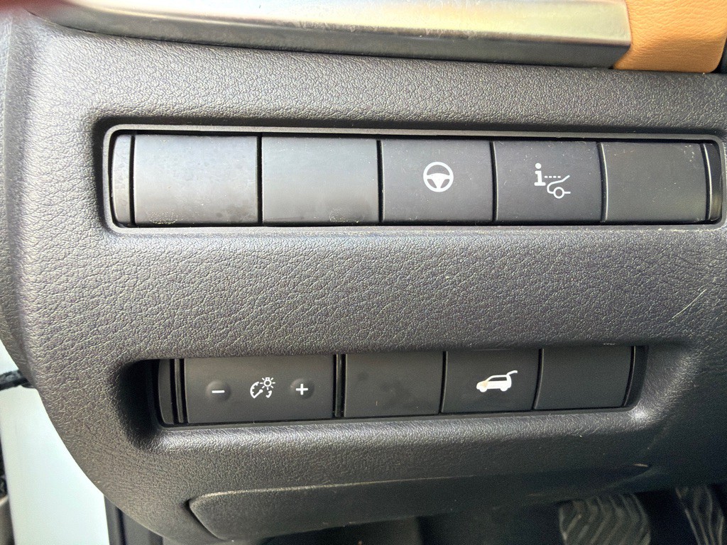 2021 Nissan Rogue Image 16