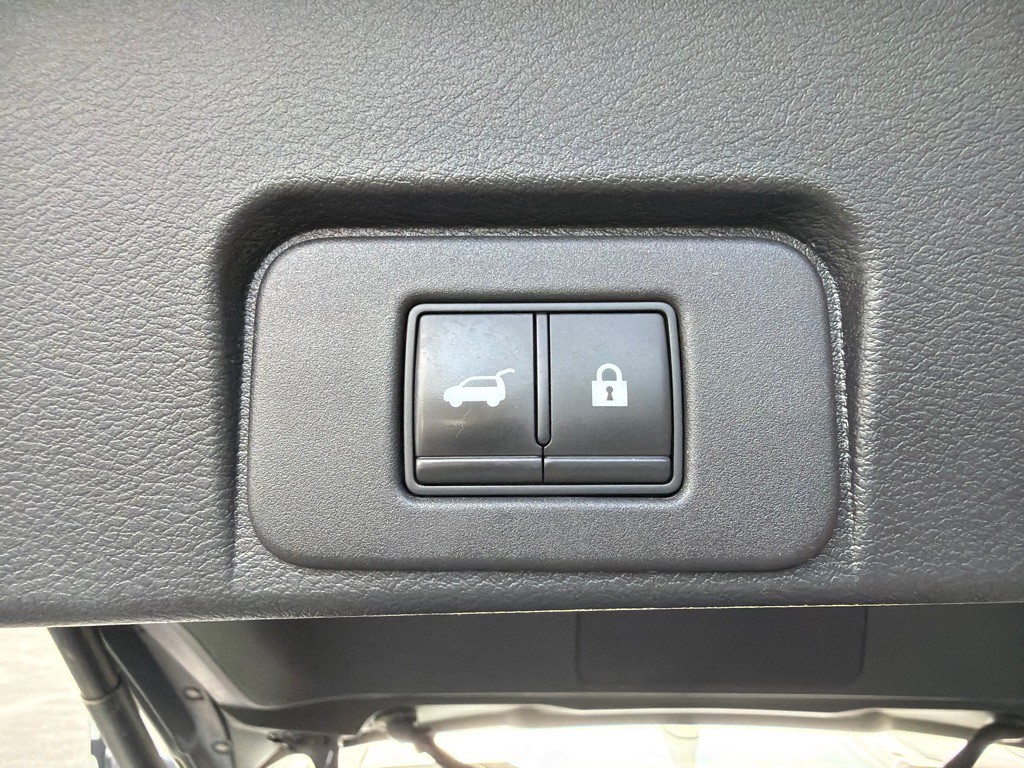 2021 Nissan Rogue Image 34