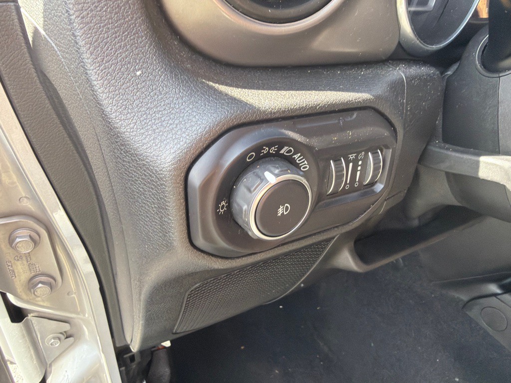 2018 Jeep Wrangler Unlimited Image 16
