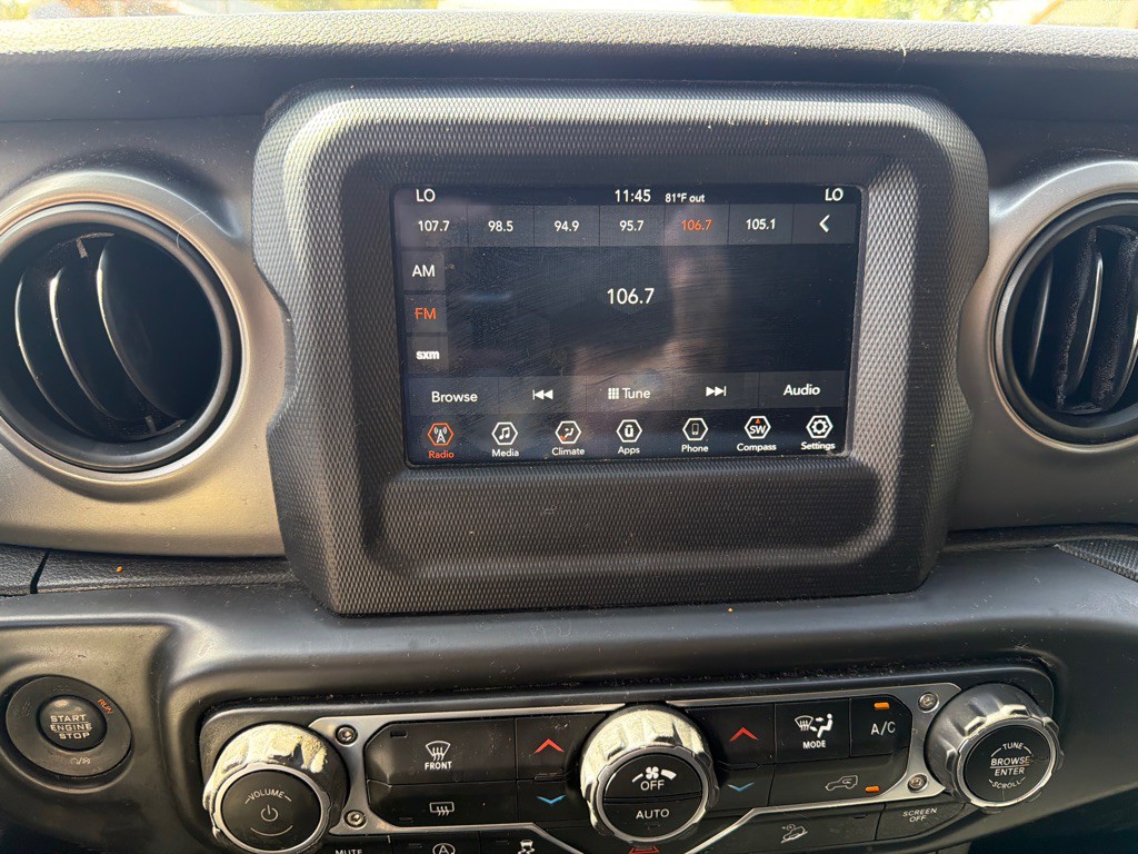 2018 Jeep Wrangler Unlimited Image 18