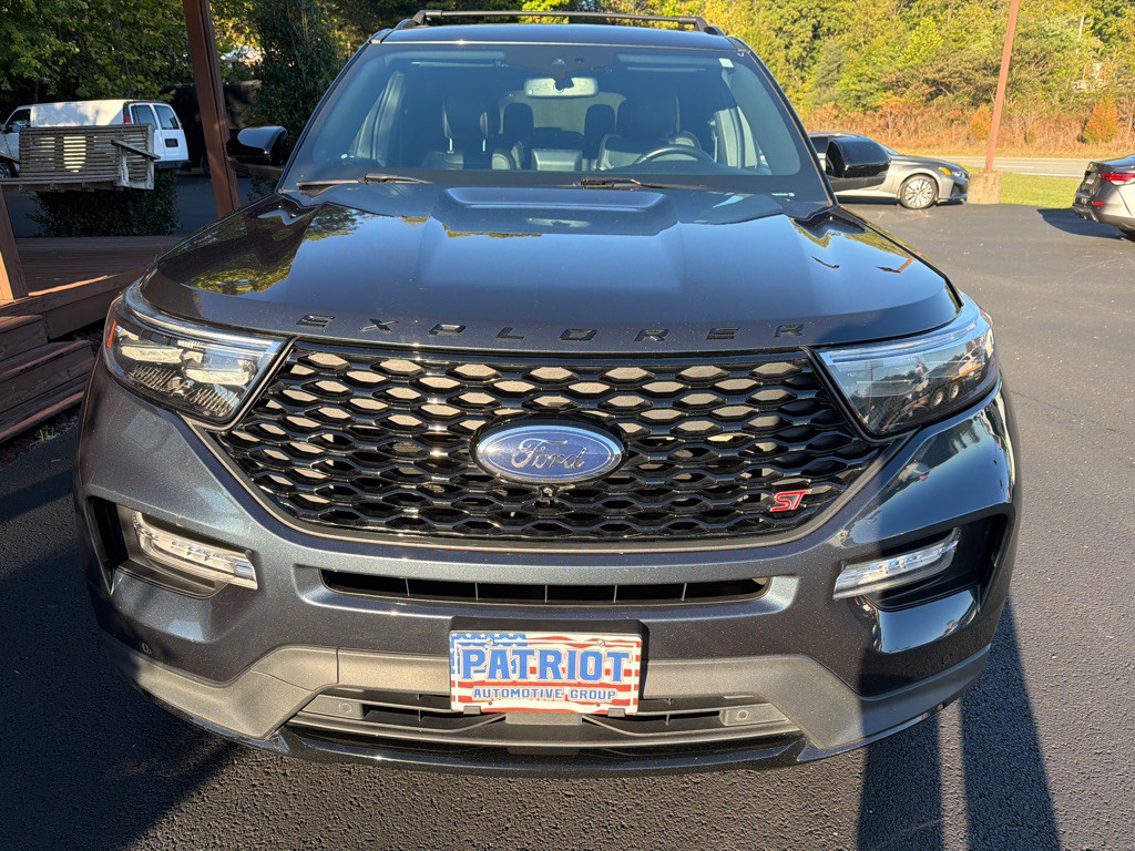 2022 Ford Explorer Image 3