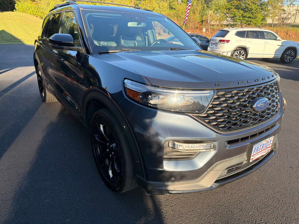 2022 Ford Explorer Image 4