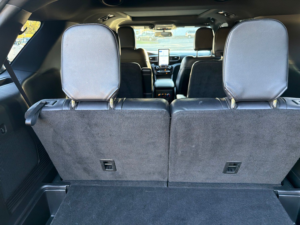 2022 Ford Explorer Image 30